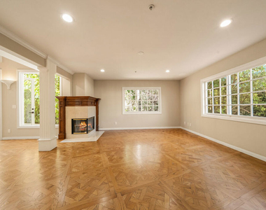 1109 Pine Drive - Photo Thumbnail 20