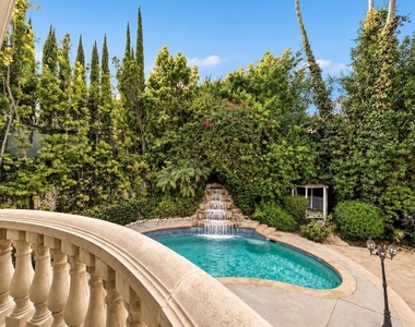 1109 Pine Drive - Photo Thumbnail 44