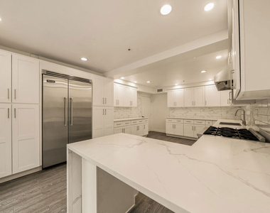 1109 Pine Drive - Photo Thumbnail 24