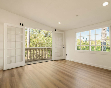1109 Pine Drive - Photo Thumbnail 43