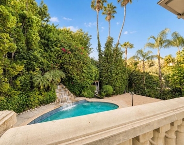 1109 Pine Drive - Photo Thumbnail 30