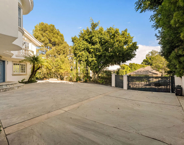 1109 Pine Drive - Photo Thumbnail 70