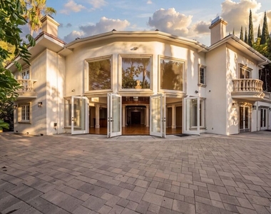 1109 Pine Drive - Photo Thumbnail 64