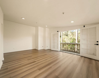 1109 Pine Drive - Photo Thumbnail 45