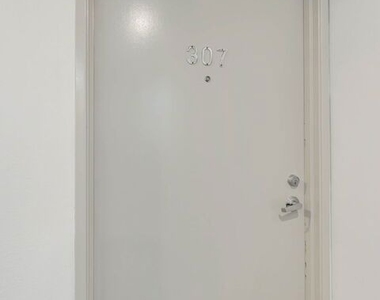 1144 12th Street - Photo Thumbnail 10