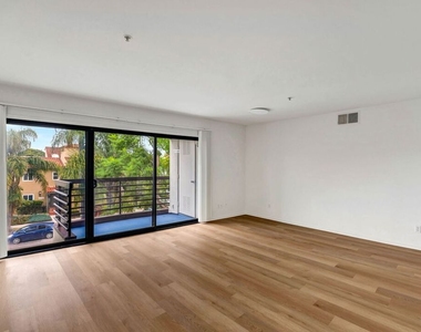 1144 12th Street - Photo Thumbnail 6