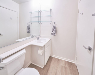 1617 S Beverly Glen Boulevard - Photo Thumbnail 46