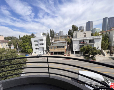 1617 S Beverly Glen Boulevard - Photo Thumbnail 16