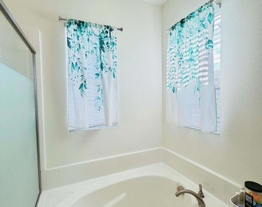 1251 Cathedral Oaks - Photo Thumbnail 37