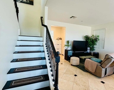 1251 Cathedral Oaks - Photo Thumbnail 21