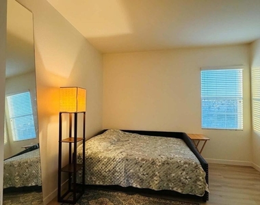 1251 Cathedral Oaks - Photo Thumbnail 29