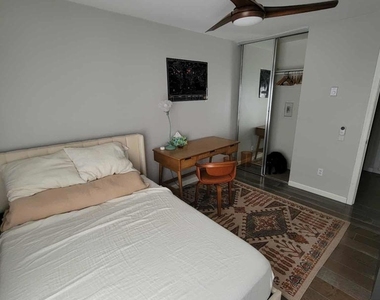 3591 Ruffin Rd - Photo Thumbnail 6