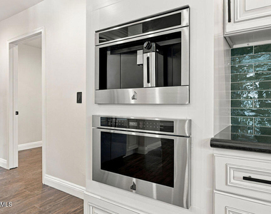 5769 Nutwood Circle - Photo Thumbnail 5