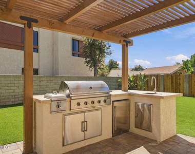 5769 Nutwood Circle - Photo Thumbnail 15