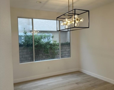 3045 Blazing Star Drive - Photo Thumbnail 7