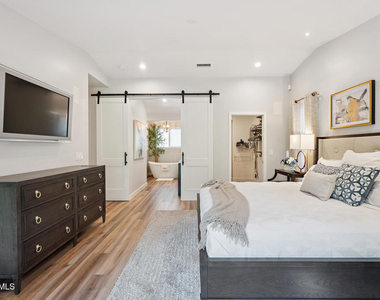 17 Sherwood Drive - Photo Thumbnail 20