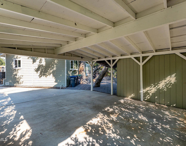 17 Sherwood Drive - Photo Thumbnail 42