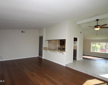 4745 Avedon Road - Photo Thumbnail 2