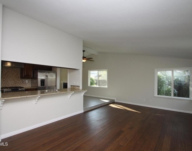 4745 Avedon Road - Photo Thumbnail 3