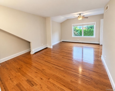 37 Harding Avenue - Photo Thumbnail 10