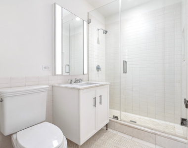 100 Barclay Street - Photo Thumbnail 9
