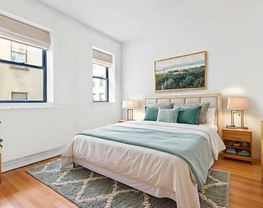 186 W 80th Street - Photo Thumbnail 2