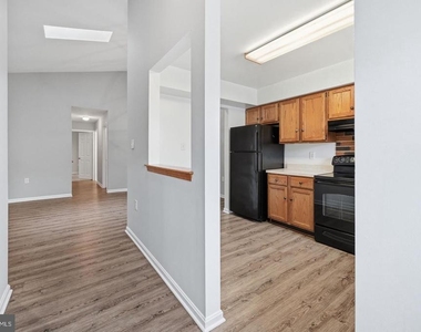 8909 Sugarwood Lane - Photo Thumbnail 3