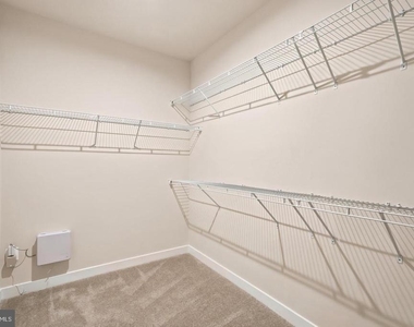 24274 Thurso Square - Photo Thumbnail 52