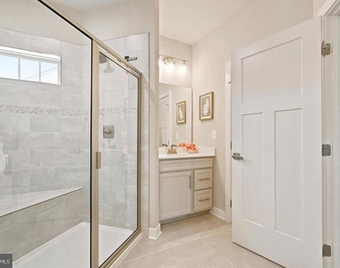 24274 Thurso Square - Photo Thumbnail 46