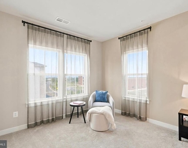 24274 Thurso Square - Photo Thumbnail 41