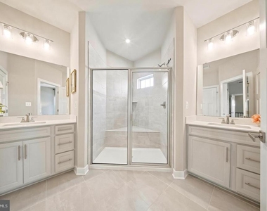 24274 Thurso Square - Photo Thumbnail 9