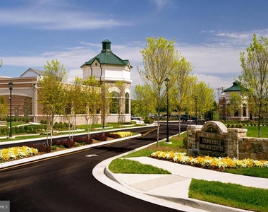 24704 Clock Tower Square - Photo Thumbnail 42