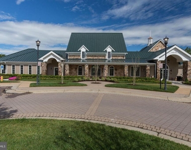 24704 Clock Tower Square - Photo Thumbnail 16