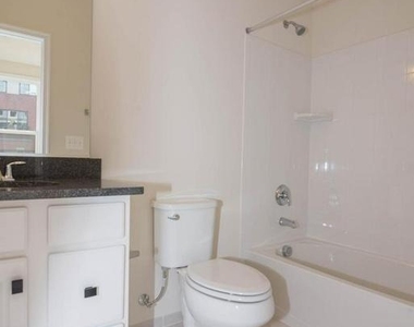 4931 Trail Vista Lane - Photo Thumbnail 10