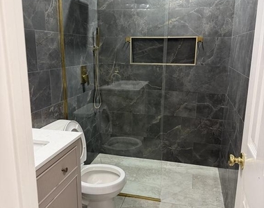 5722 Belcher Farm Drive - Photo Thumbnail 12