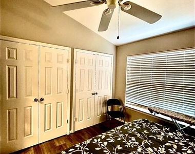 13120 Marcey Creek Road - Photo Thumbnail 5