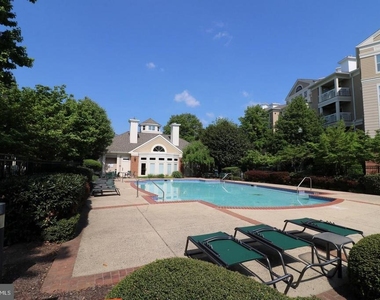 2204 Westcourt Lane - Photo Thumbnail 12