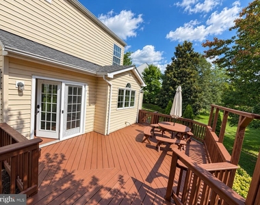 6503 Susan Barkley Court - Photo Thumbnail 21