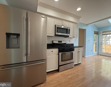 6269 Walkers Croft Way - Photo Thumbnail 14