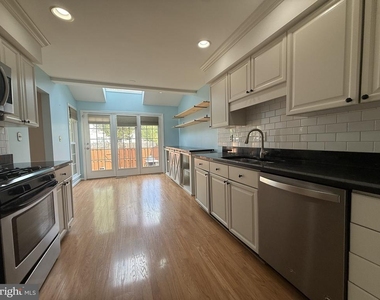 6269 Walkers Croft Way - Photo Thumbnail 13