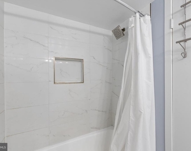 3713 S George Mason Drive - Photo Thumbnail 17