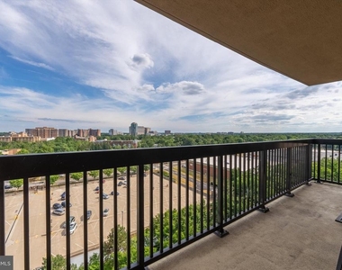 3713 S George Mason Drive - Photo Thumbnail 22