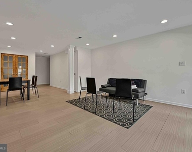 5668 Gosling Drive - Photo Thumbnail 35