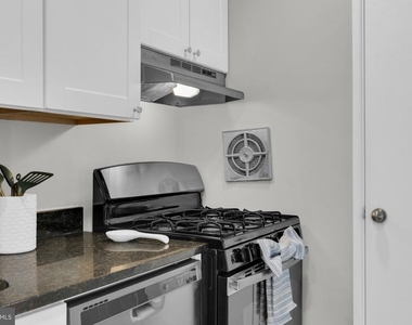 2908 Kings Chapel Road - Photo Thumbnail 9