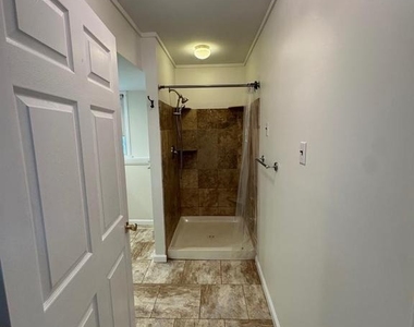 3548 N Frederick Pike - Photo Thumbnail 5
