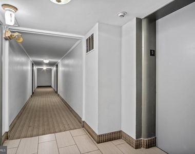 5801 Quantrell Avenue - Photo Thumbnail 18