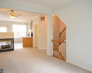 3857 Eisenhower Avenue - Photo Thumbnail 5