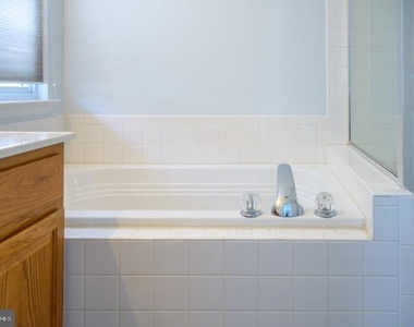 3857 Eisenhower Avenue - Photo Thumbnail 16