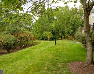3857 Eisenhower Avenue - Photo Thumbnail 29