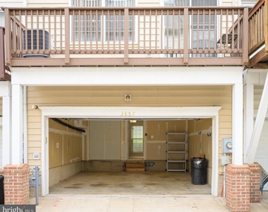 3857 Eisenhower Avenue - Photo Thumbnail 24